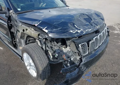 2017 Jeep Grand Cherokee Laredo 4X2 from USA, damaged, VIN 1C4RJEAG1HC780369